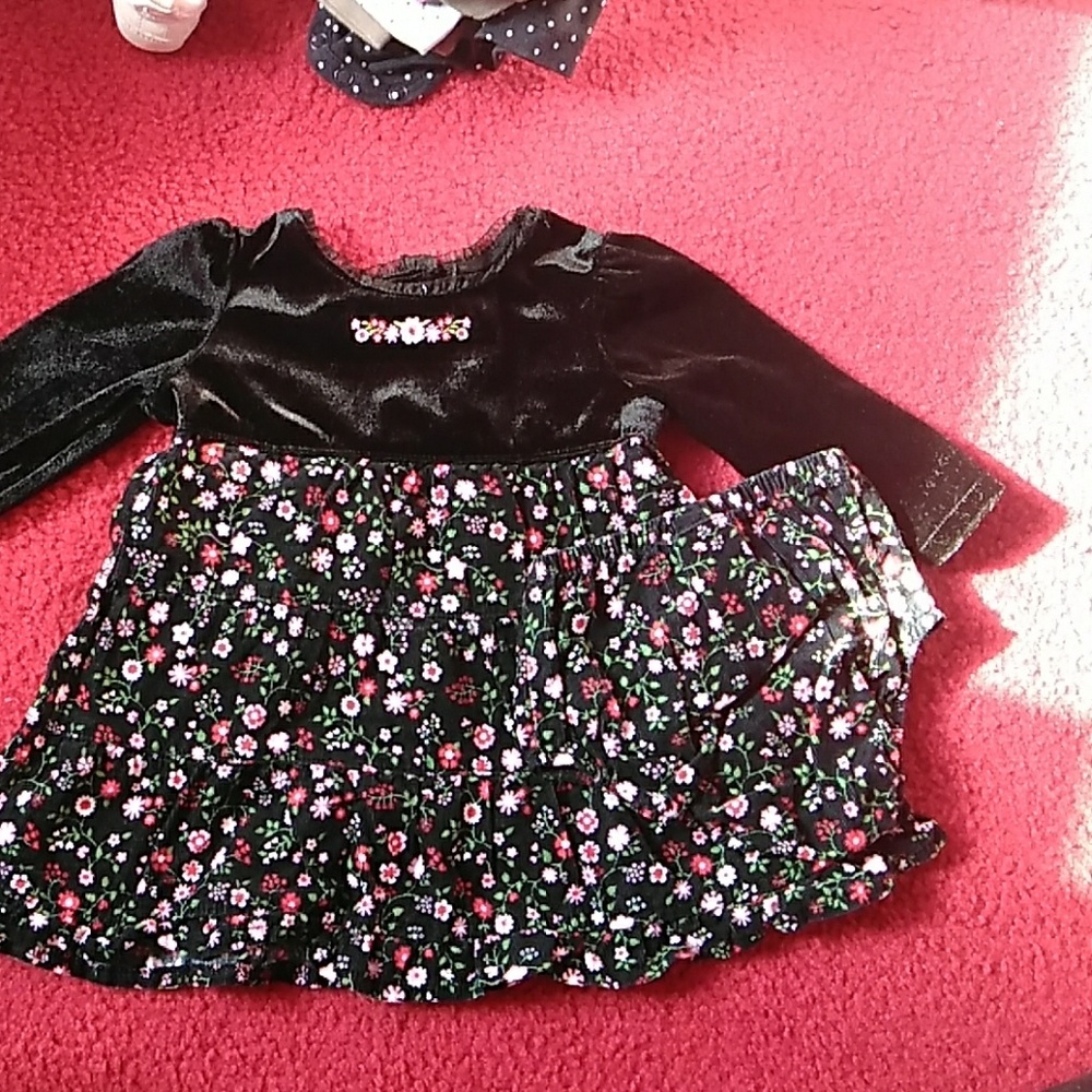 Wonder kids velvet dress size 6-9m